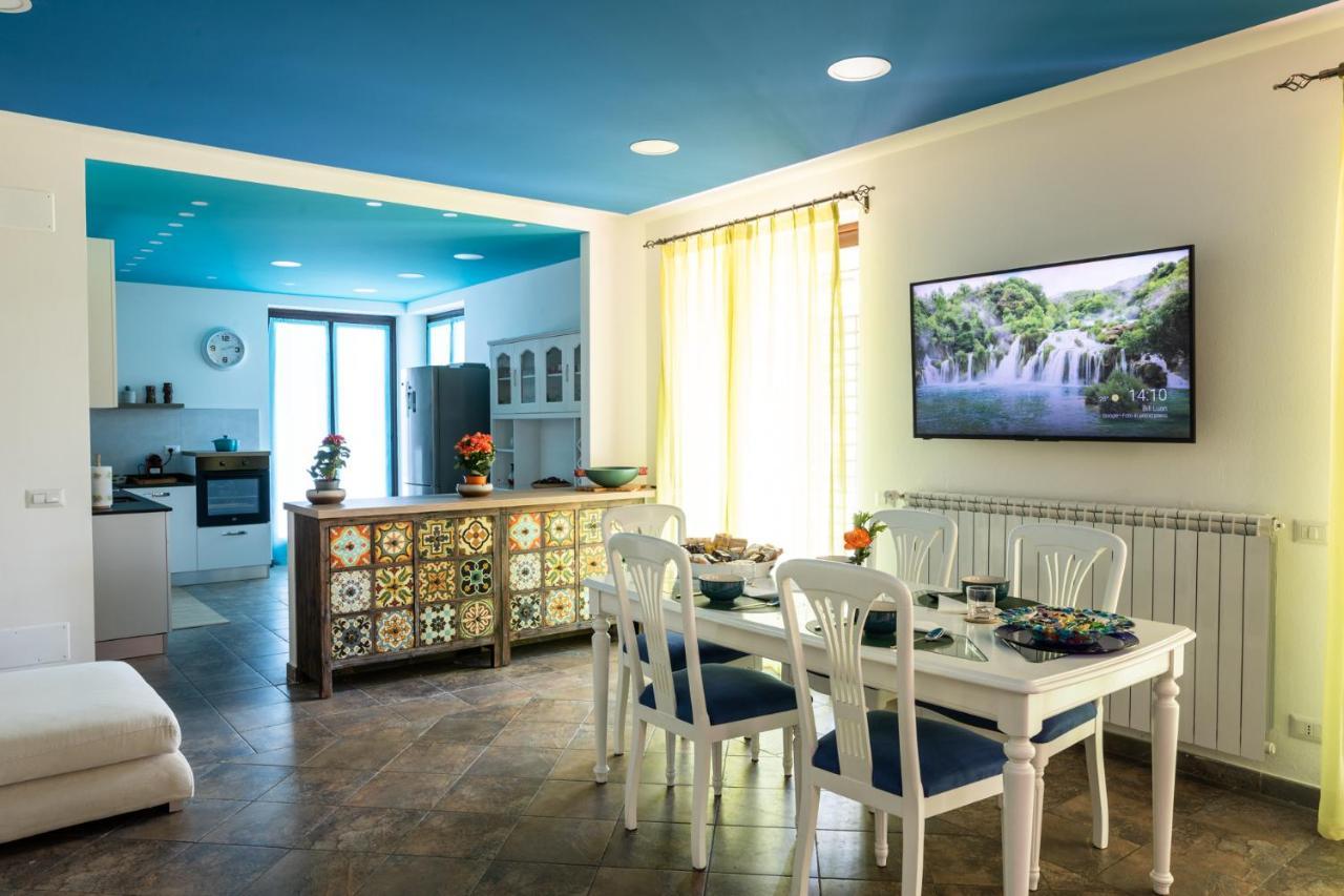 Villa De Alberti Веригате Екстериор снимка